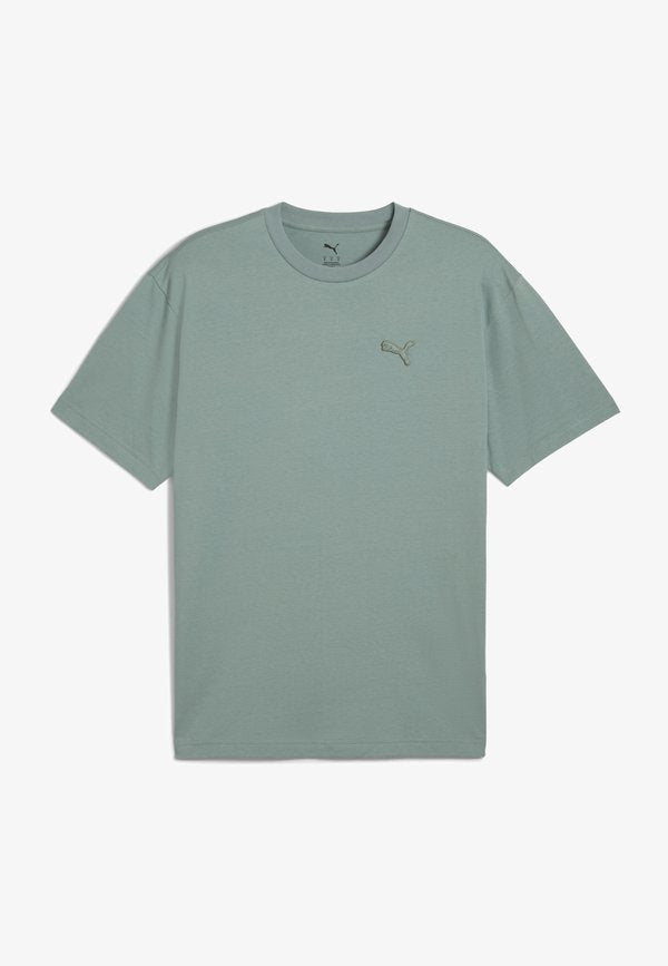 Puma ESSENTIALS ELEVATED  - Basic T-shirt - green moon