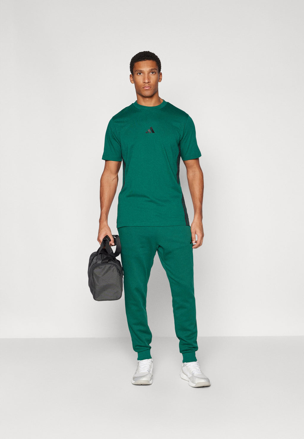 adidas Sportswear ESSENTIALS FEELCOZY FLEECE