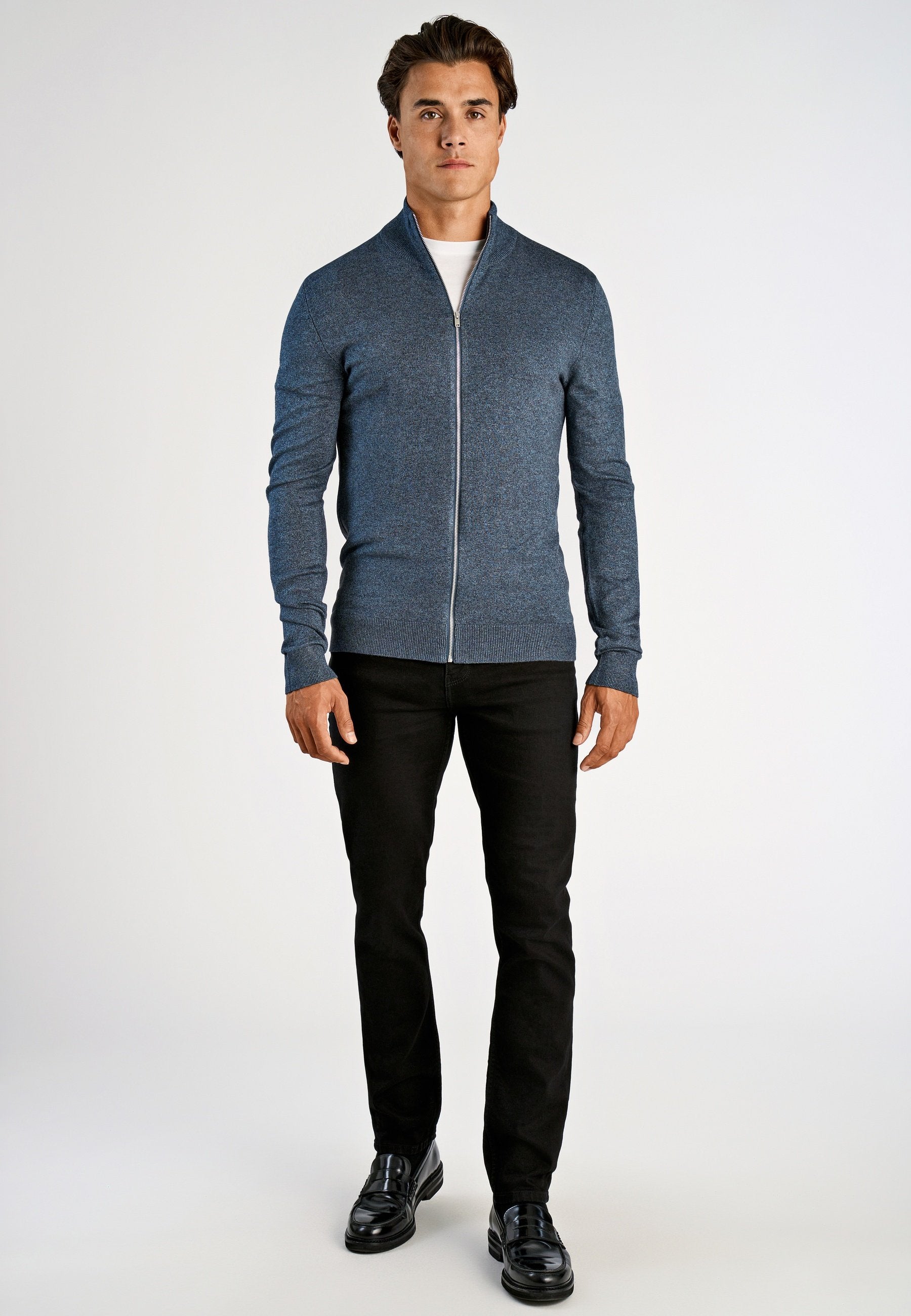 Lindbergh Strickjacke Media 2