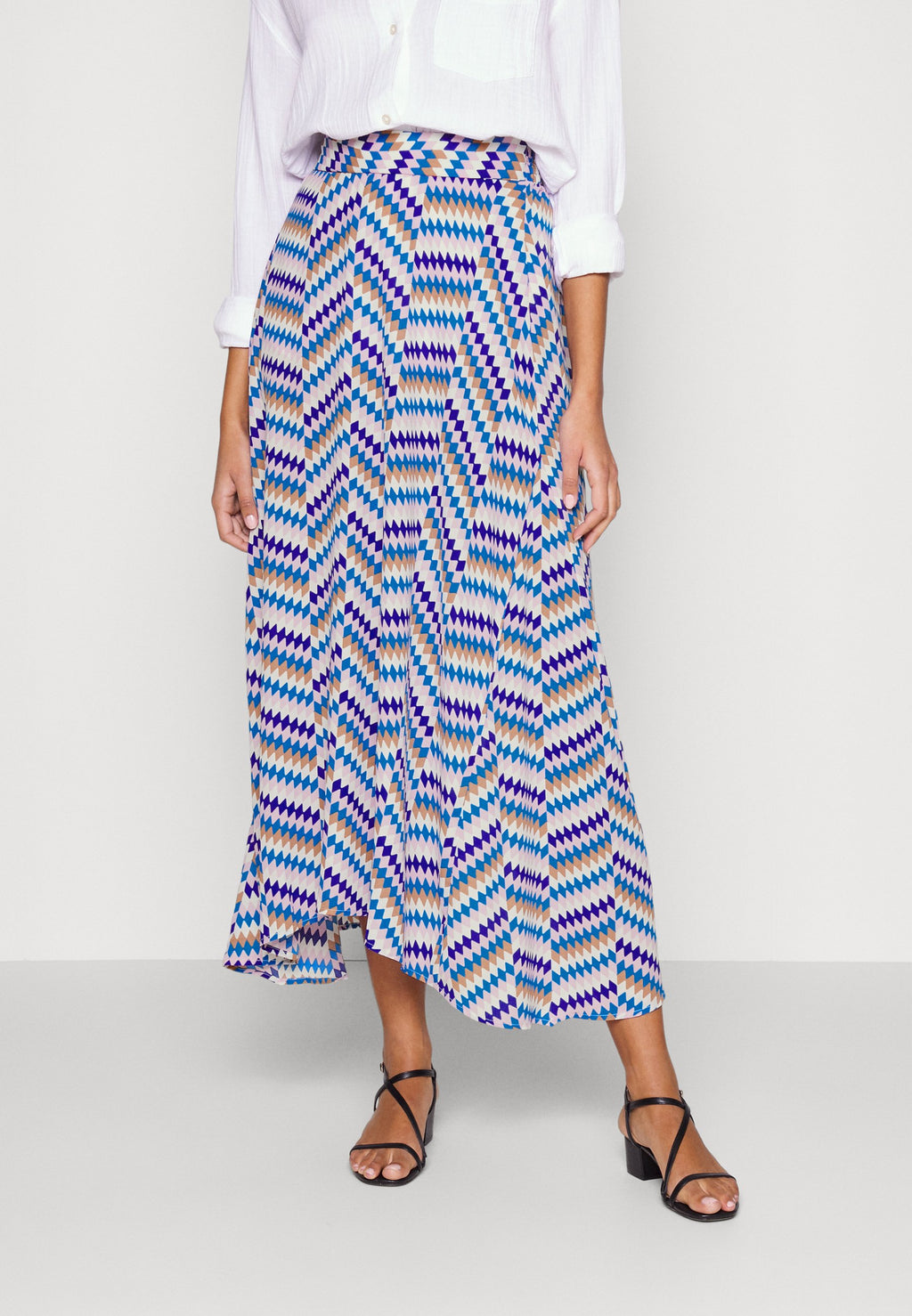 ONLSTELLA LIFE MIDI SKIRT Media 3