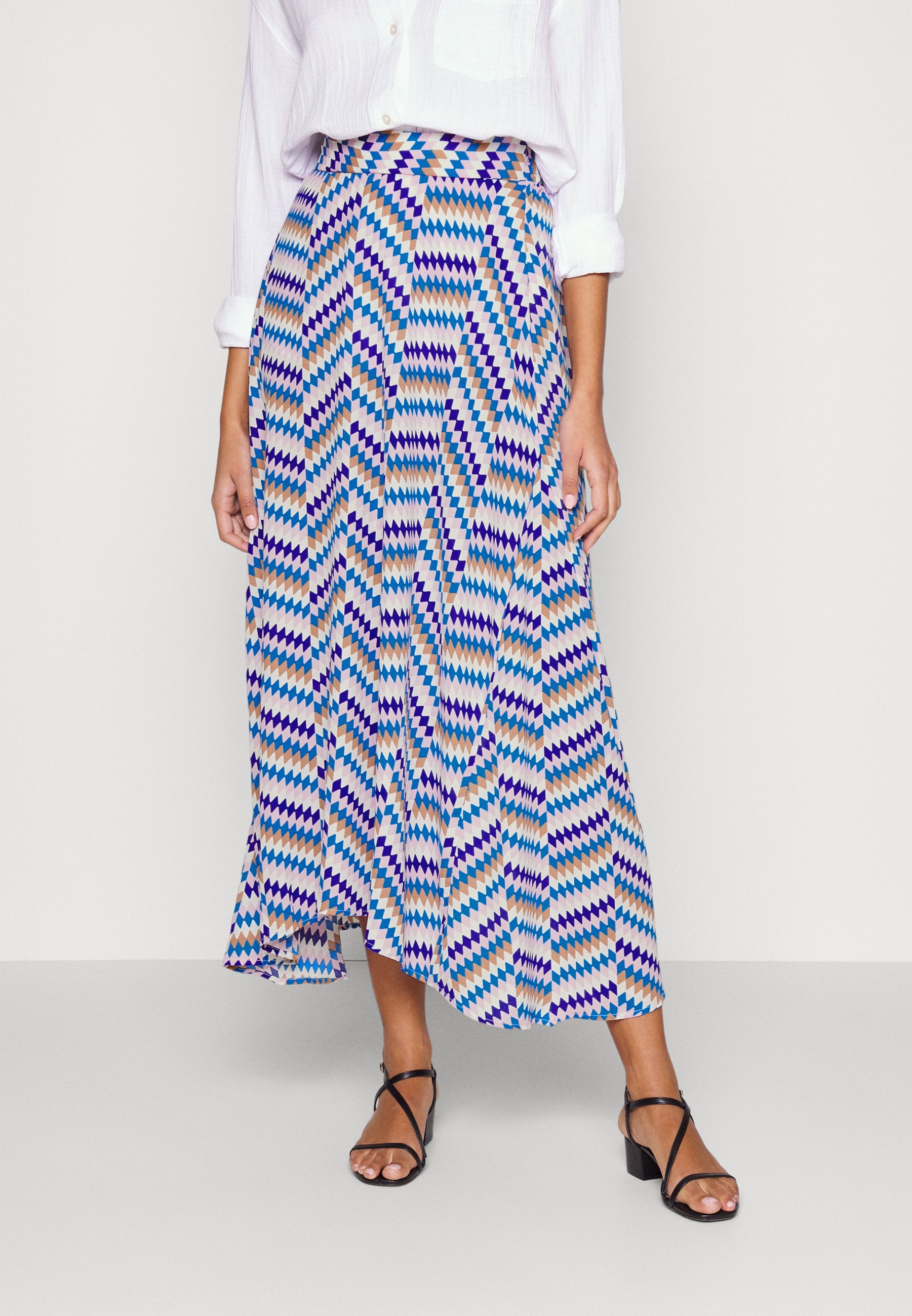 ONLSTELLA LIFE MIDI SKIRT Media 3