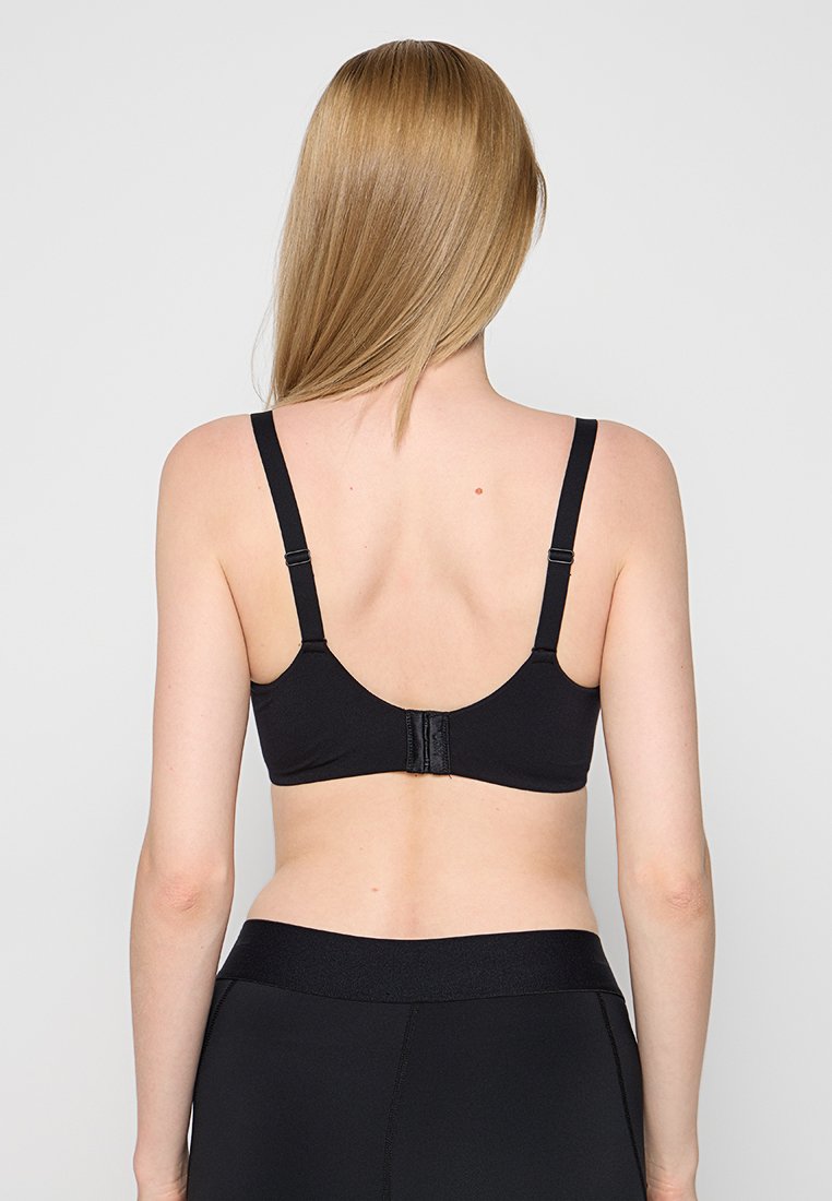 DKNY Intimates