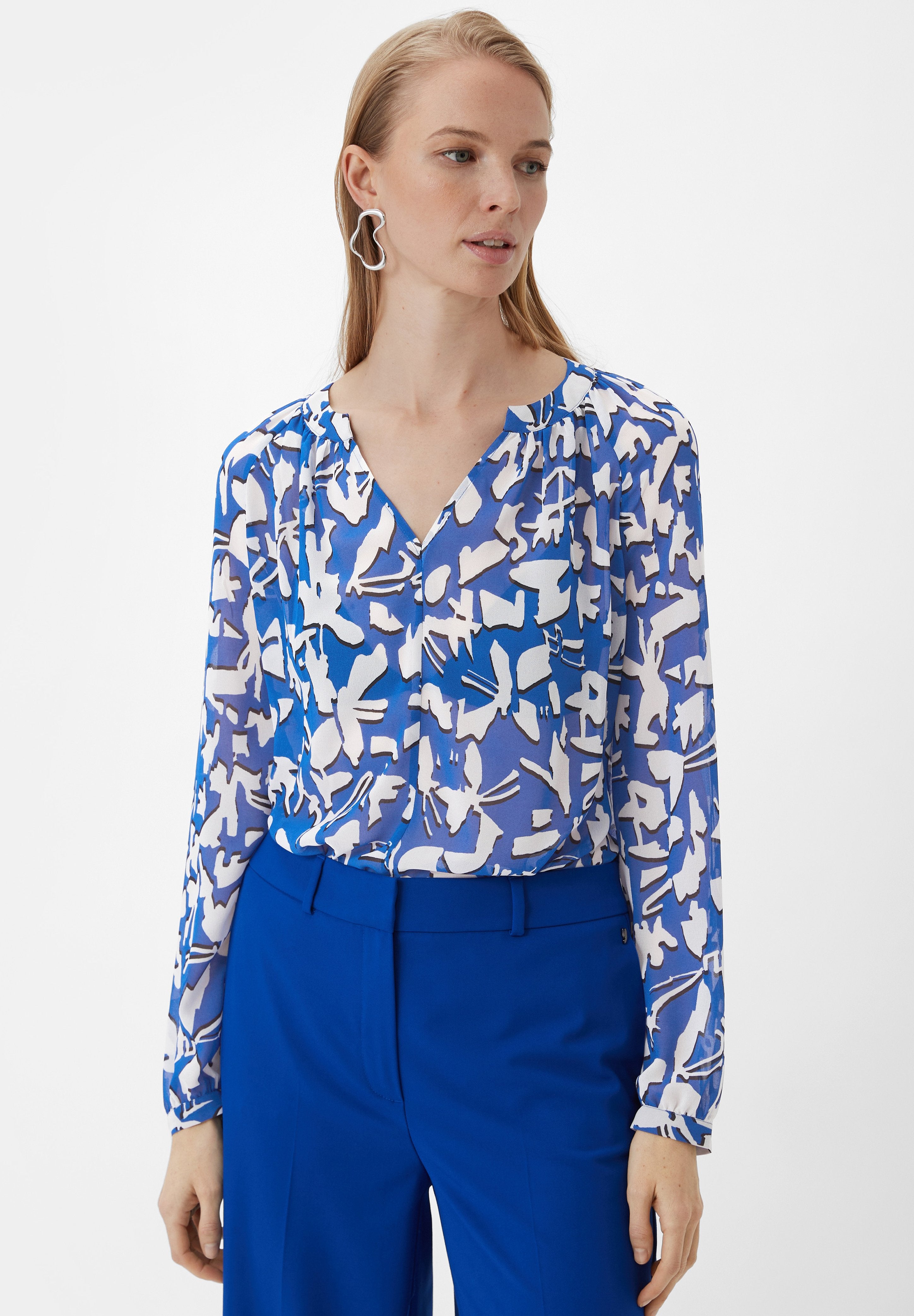 BLUSE AUS CHIFFON Media 3