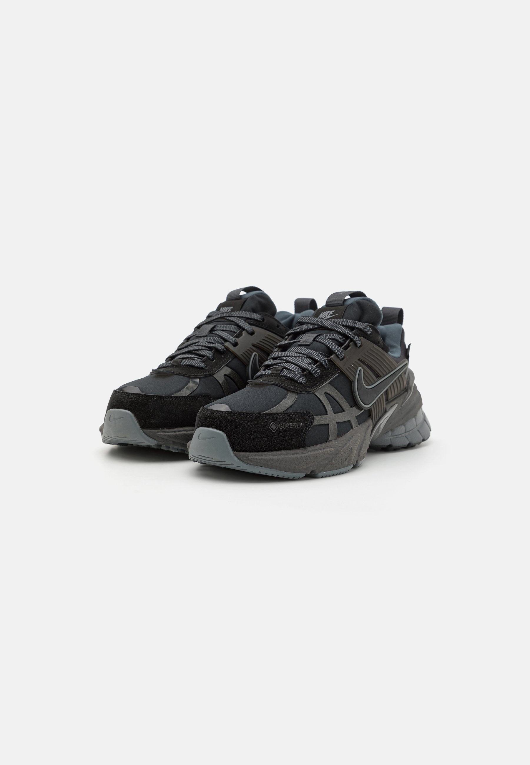 Nike Sportswear V2K RUN GTX