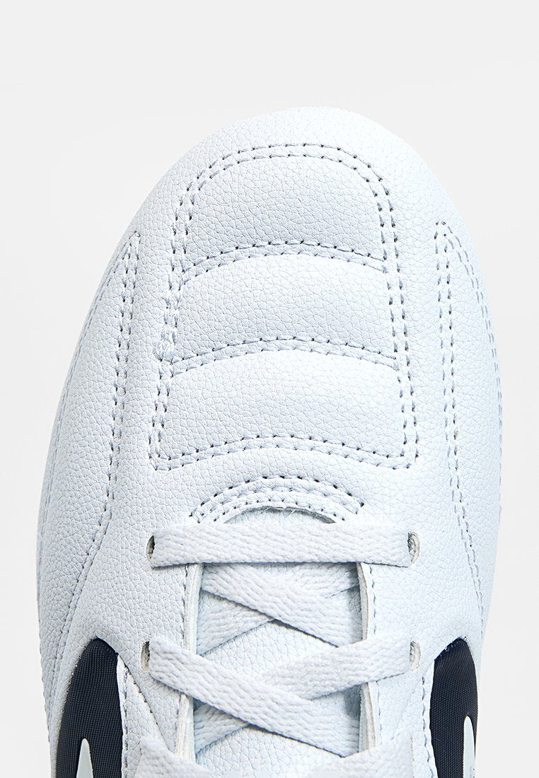 Umbro CLASSICO XIII