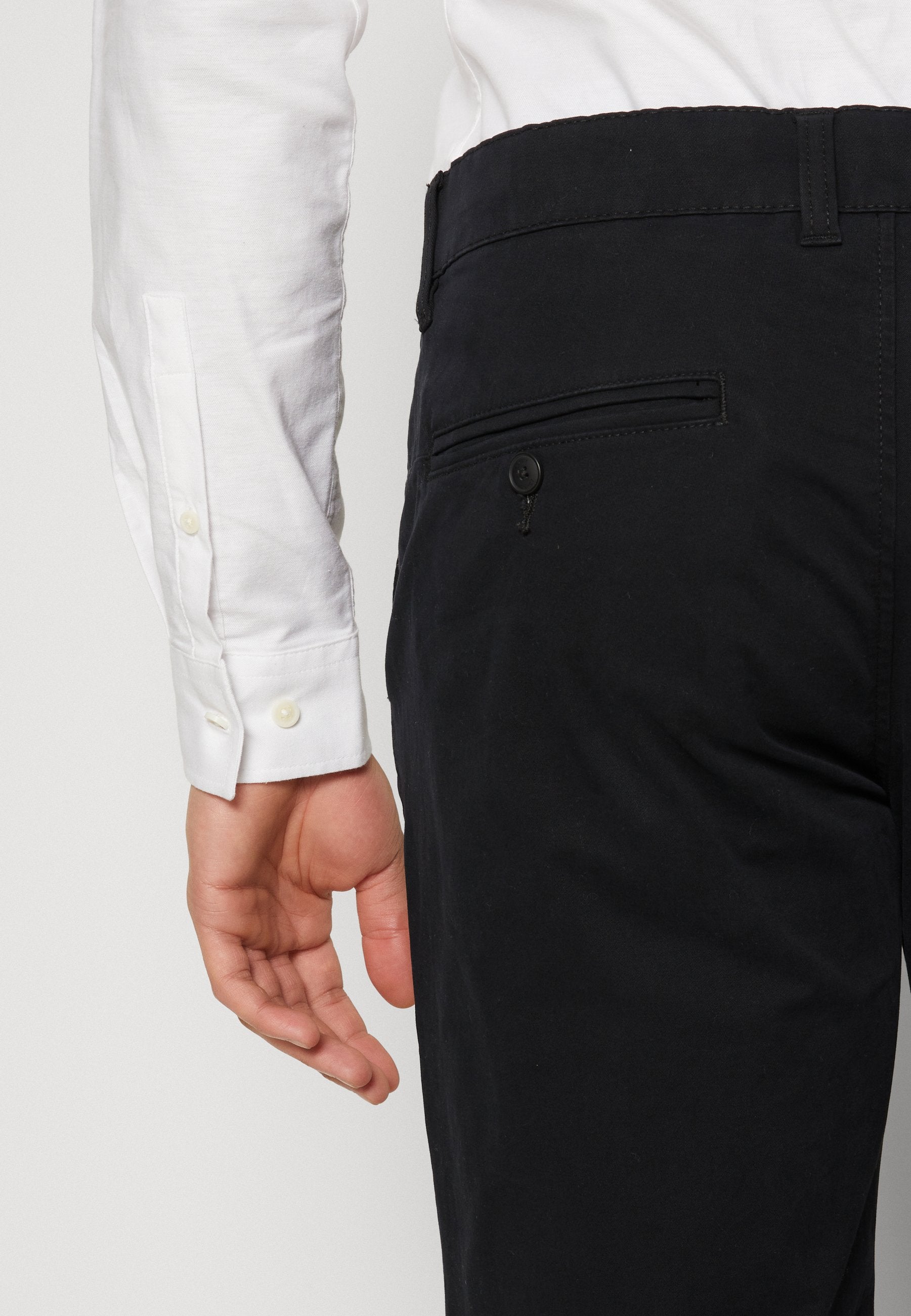Esprit Chino Media 8