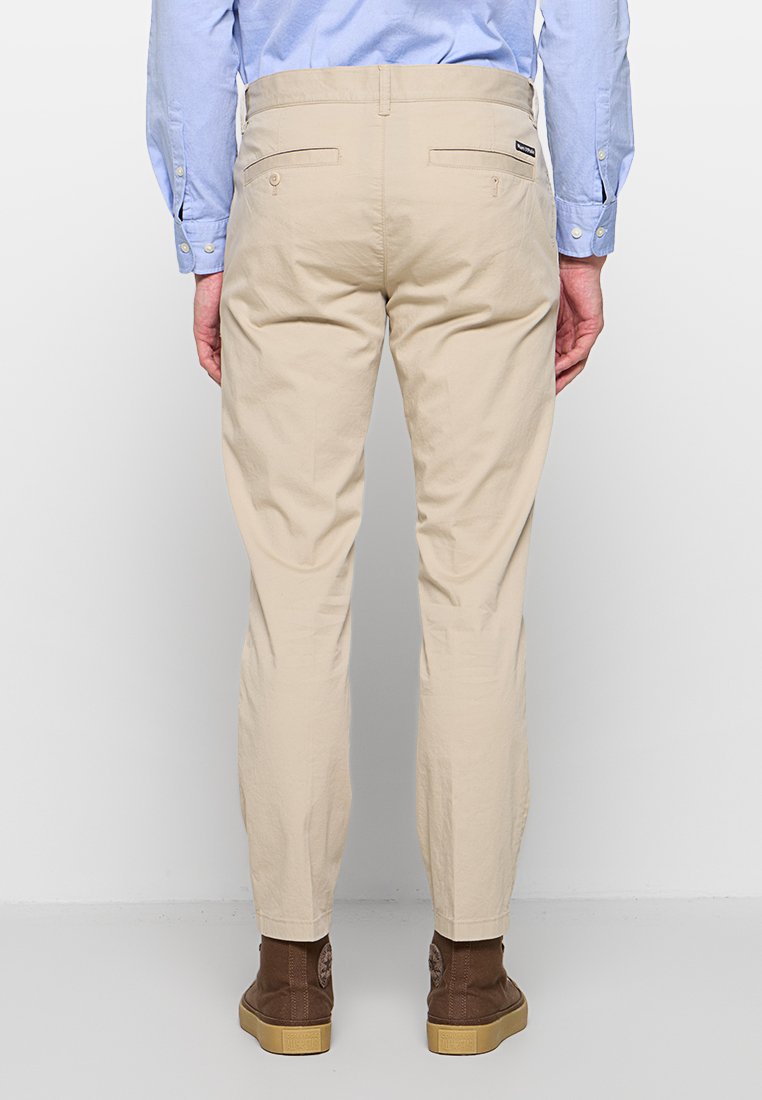 Marc O'Polo SHAPED FIT