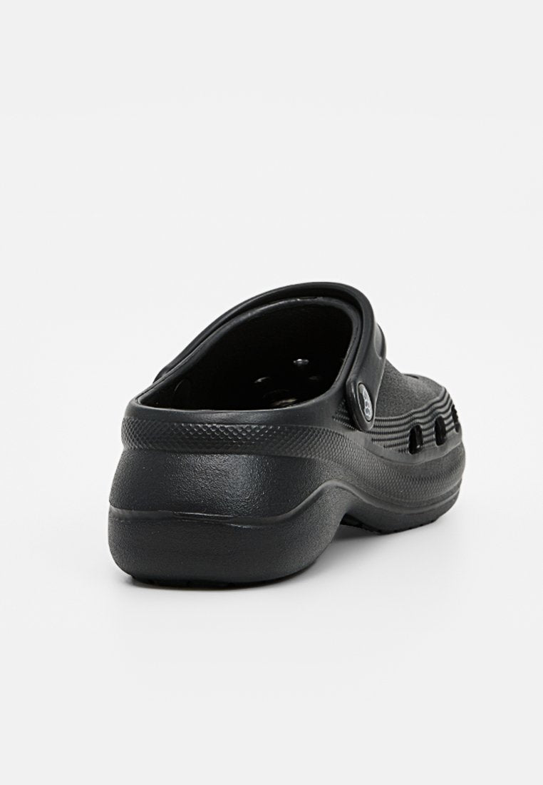 Koi Footwear