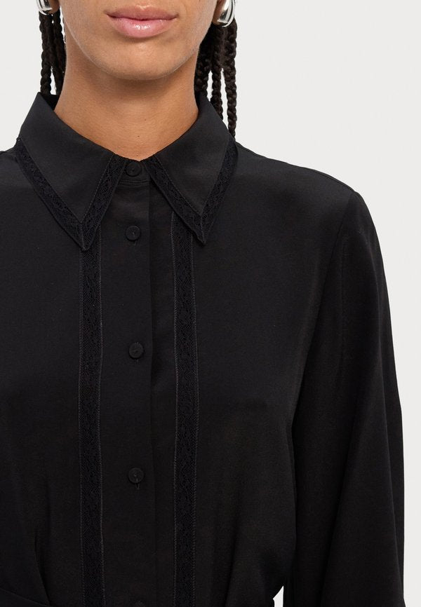 Paul & Joe ROBE