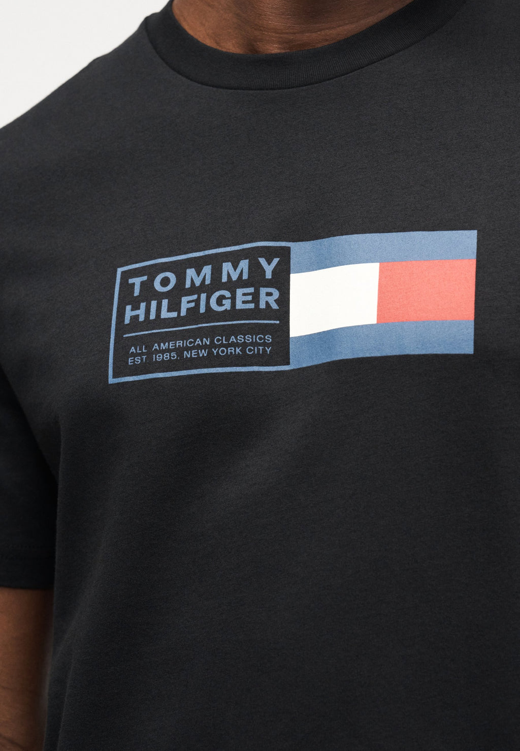 LOGO JERSEY CREW NECK T-SHIRT Media 6