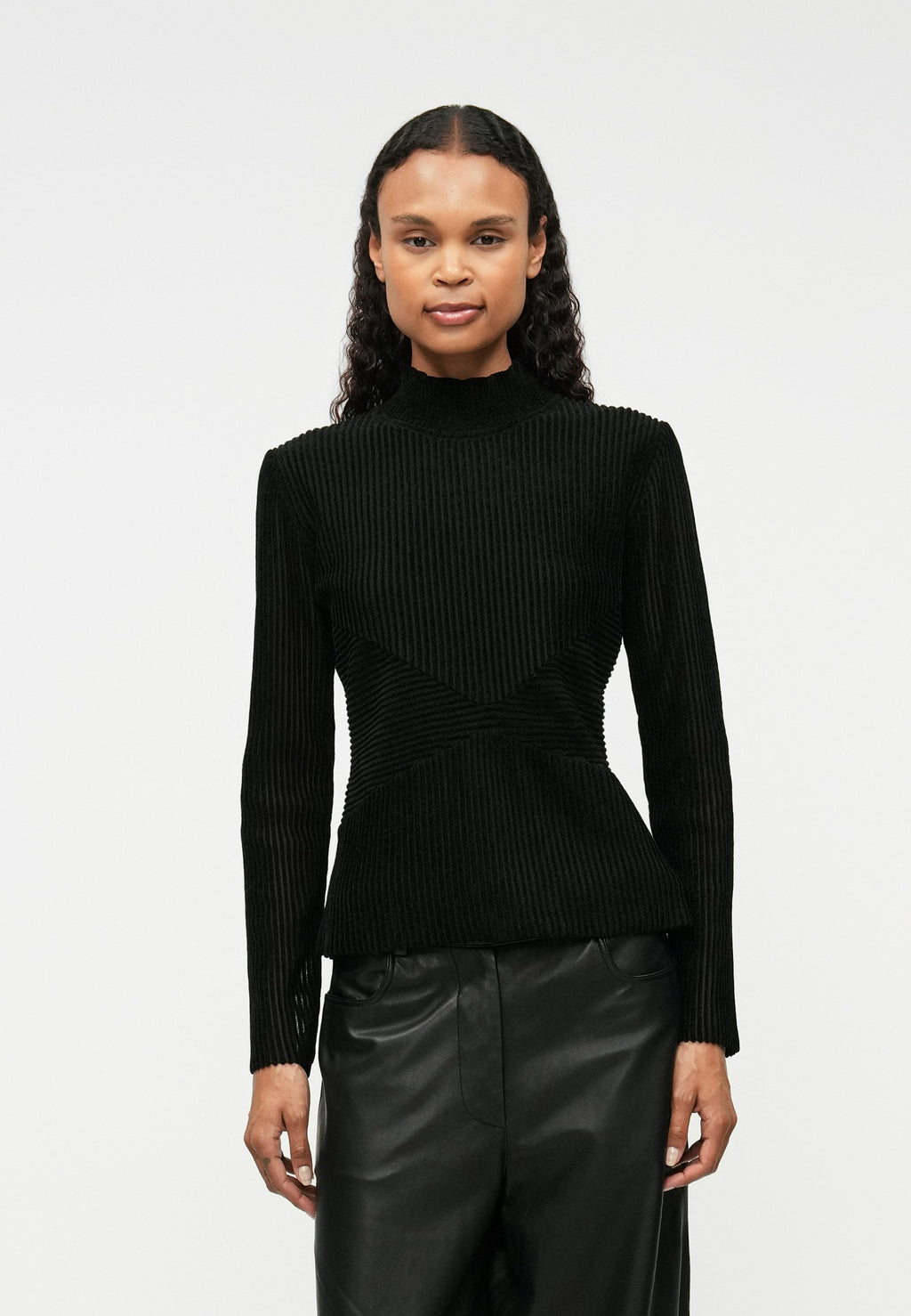 ELEGANT FLOCK MOCK NECK Media 3