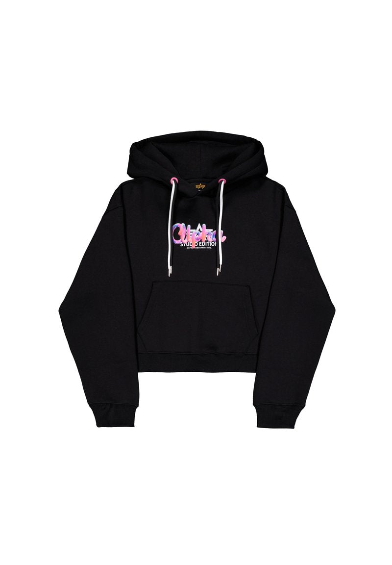 Schwarze, kurz geschnittene Kapuzenjacke aus Baumwolle, mit einer Fronttasche, Kordeln mit rosa Akzenten und buntem "Studio Edition"-Grafikdesign.