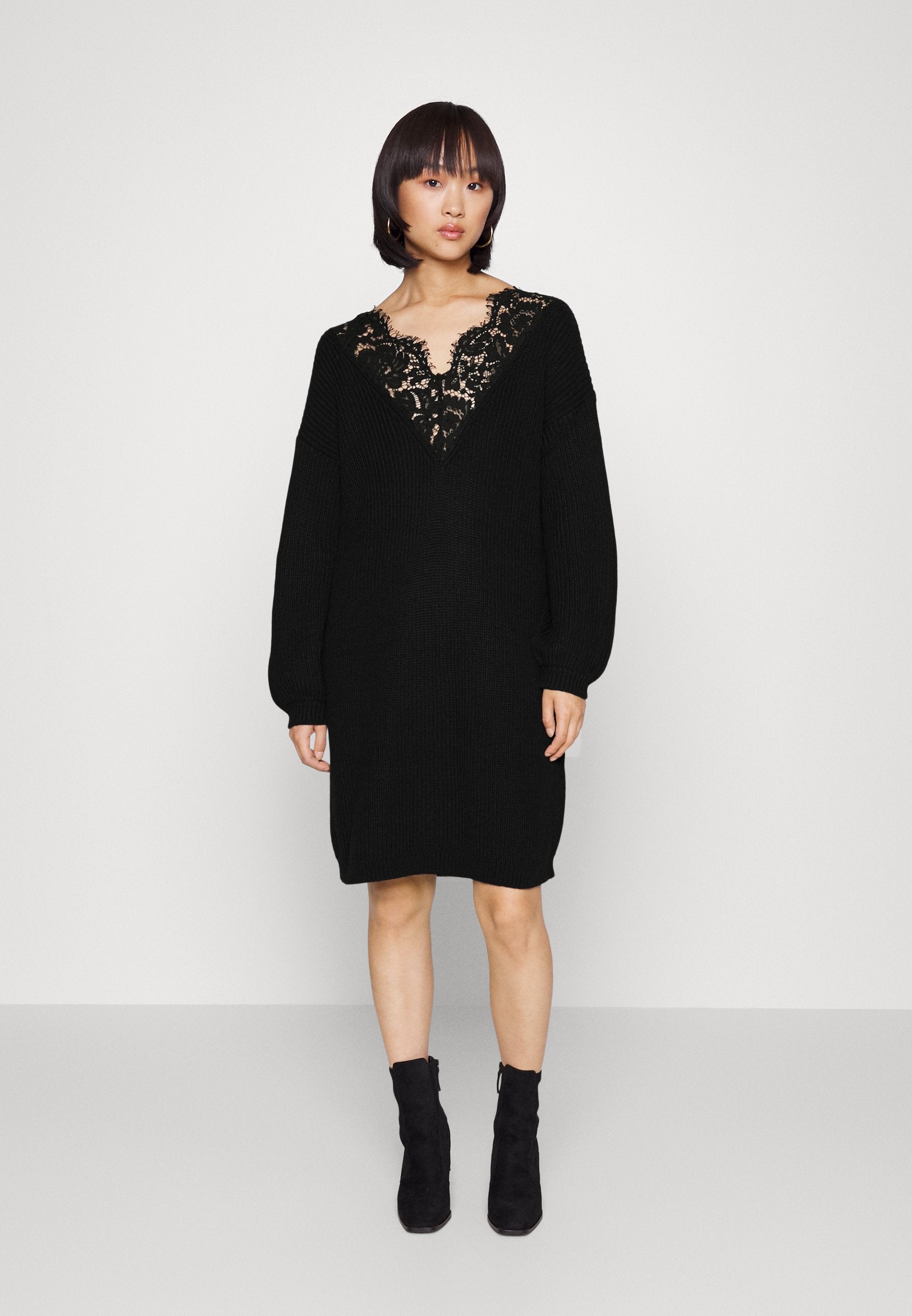 ONLXENIA LIFEL DRESS Media 3