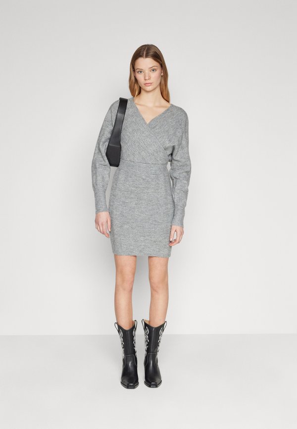 Even&Odd WIDE BATWIG SLEEVES MINI BODYCON DRESS