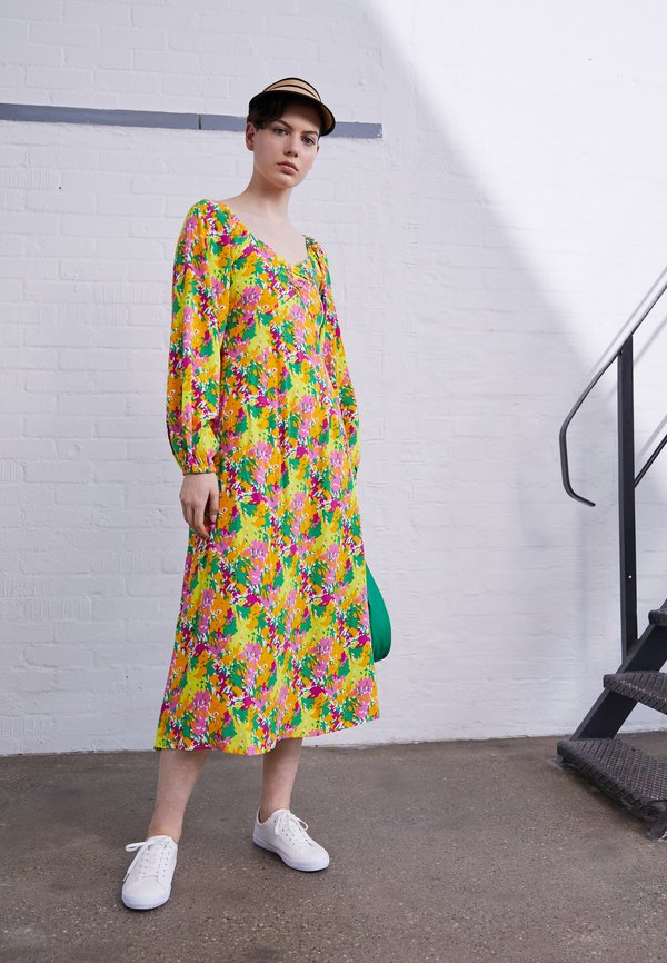YAS Tall YASFIONA MIDI DRESS SHOW