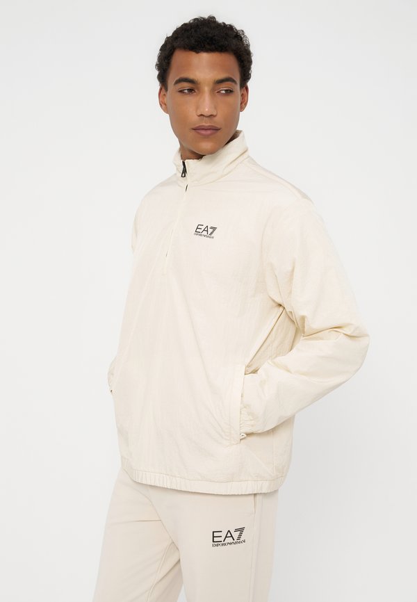 EA7 Emporio Armani