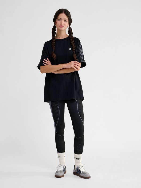 Hummel HMLARCHIVE LOOSE T-SHIRT S/S UNISEX