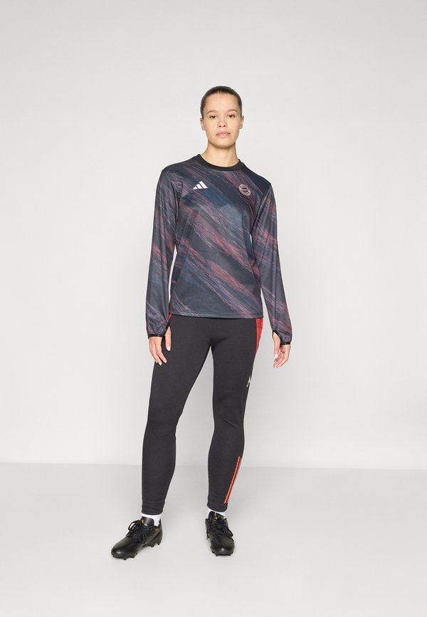 adidas Performance FC BAYERN 2025/2026 PRE-MATCH WARM TOP