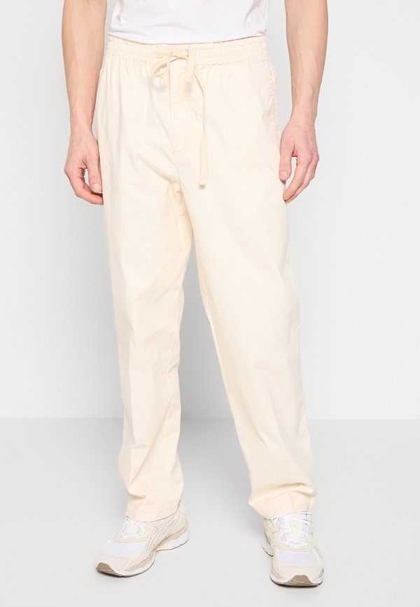 DOCKERS