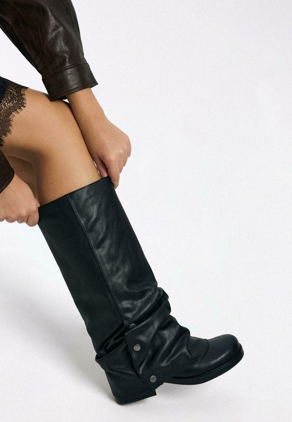 Bershka WITH BUCKLE - Boots - black