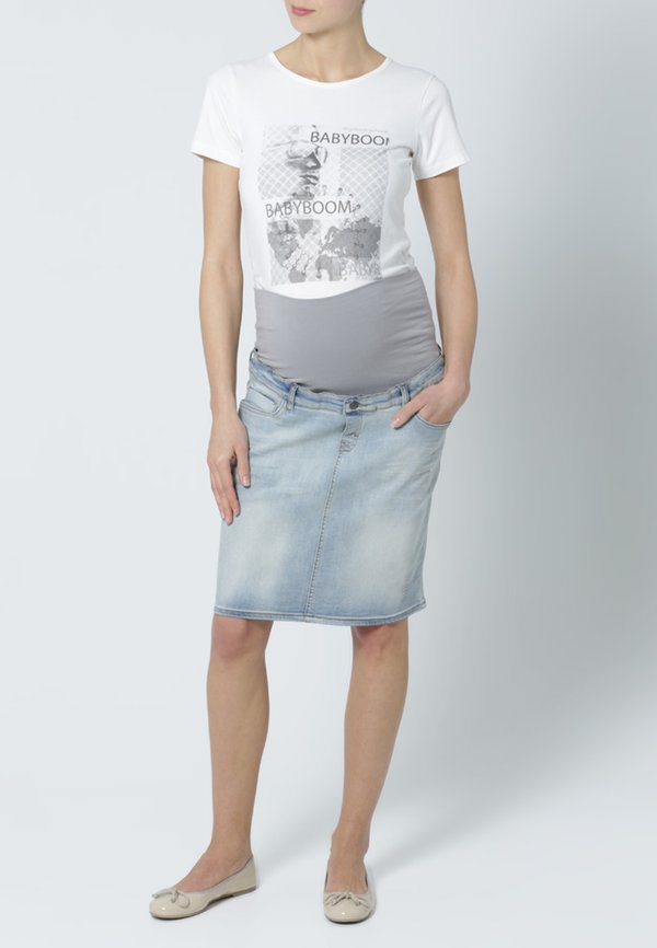 Esprit Maternity