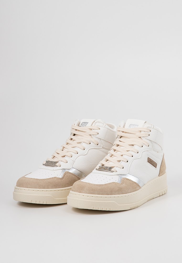 Steve Madden DRIBBLE