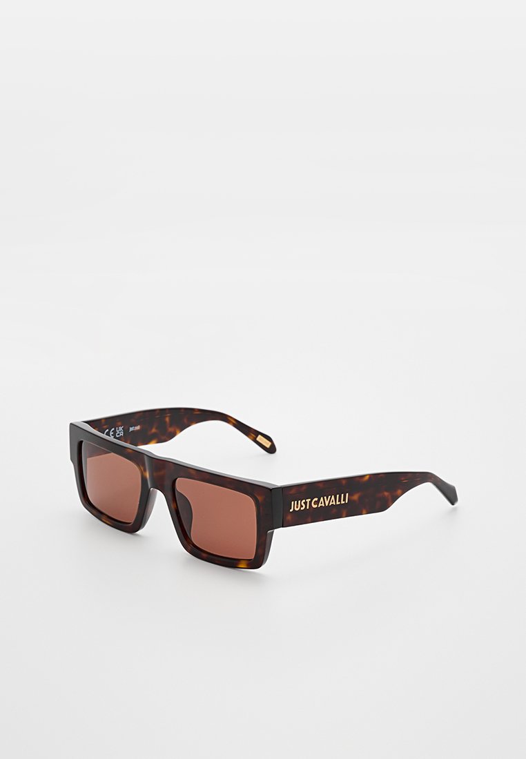 Rechteckige Schildpatt-Sonnenbrille mit braunen Gläsern und goldenem "JUST CAVALLI"-Logo an den Bügeln.