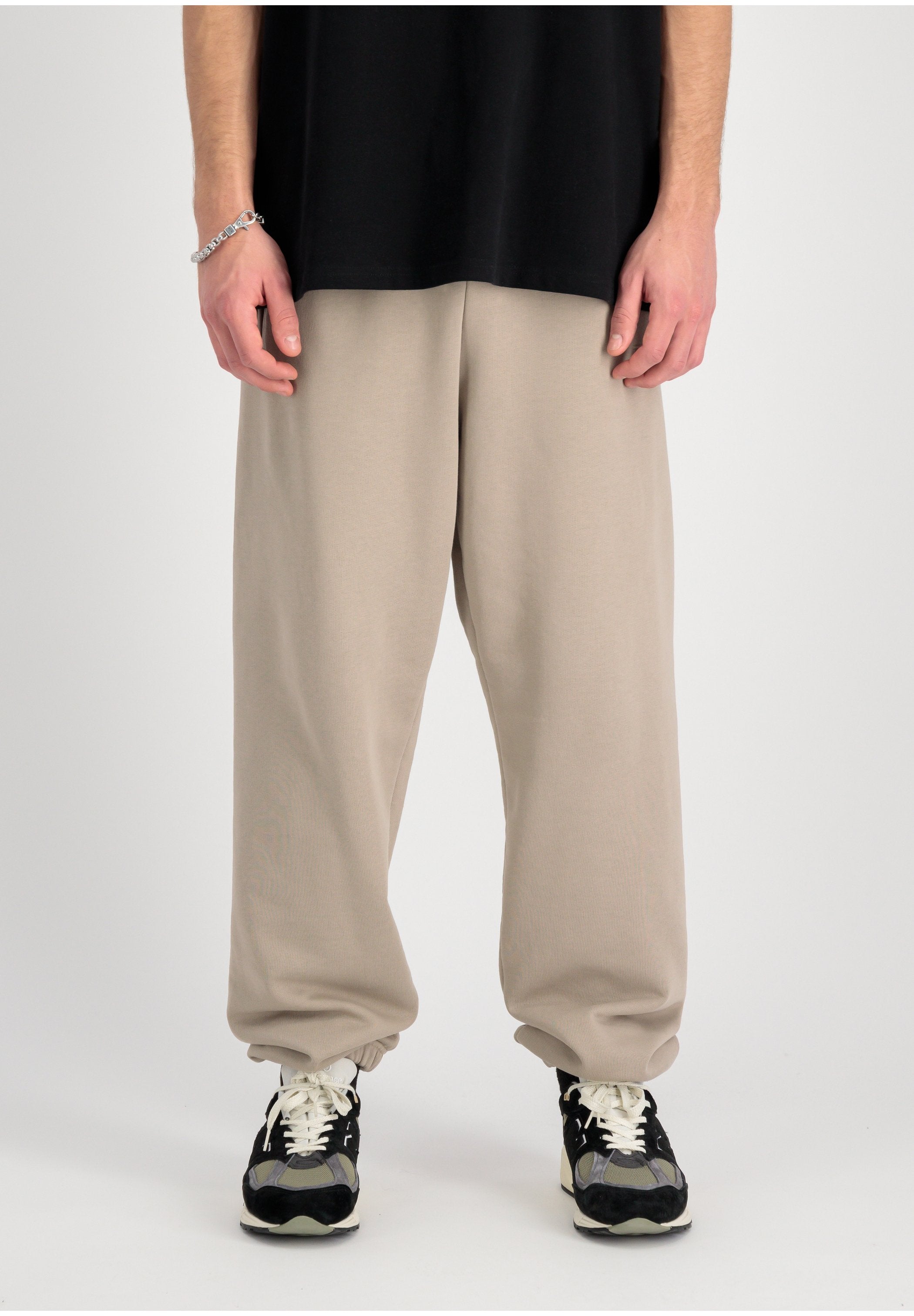 Alpha Industries ESSENTIALS JOGGER