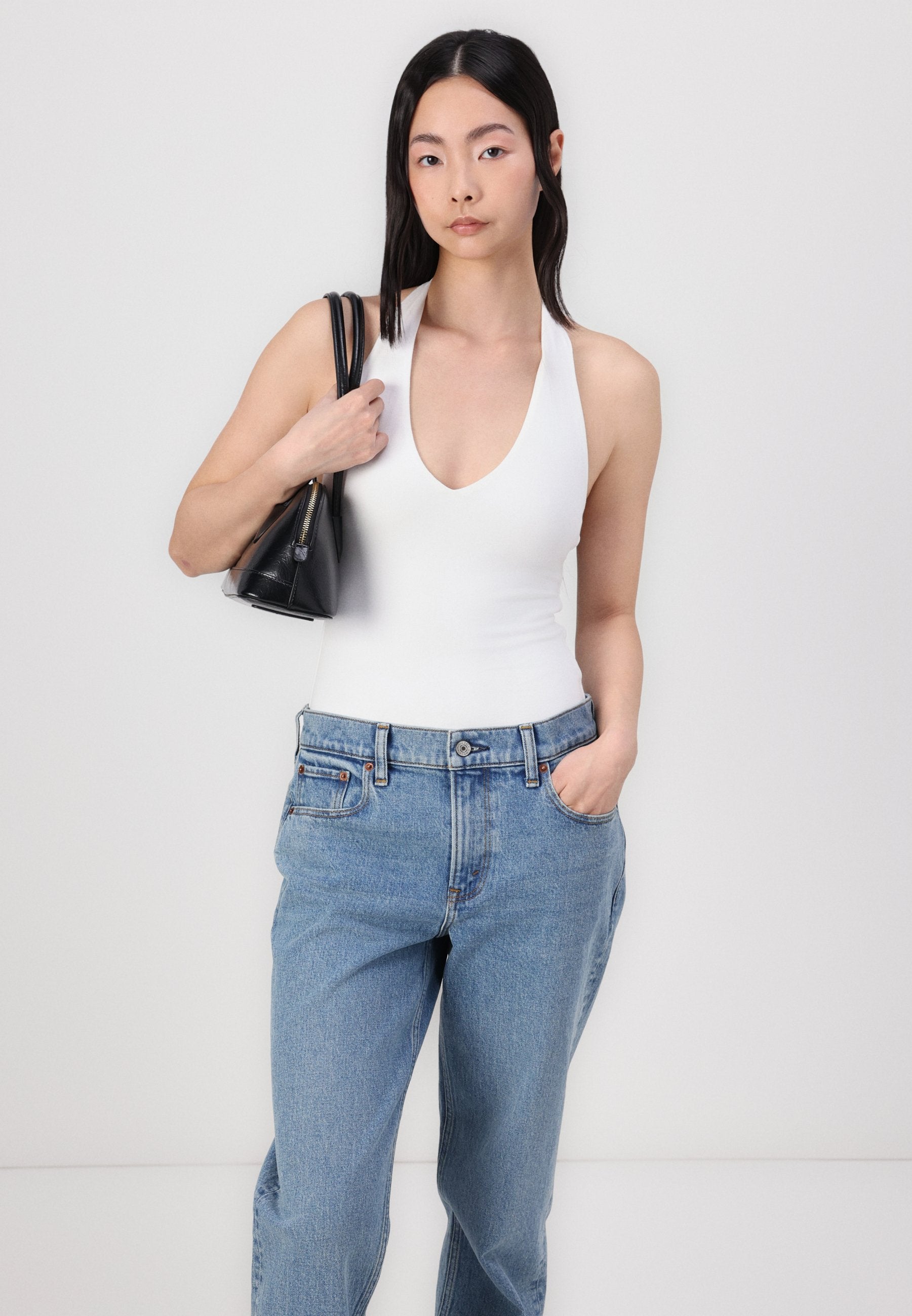 Abercrombie & Fitch Mid Rise 90s Straight Jean