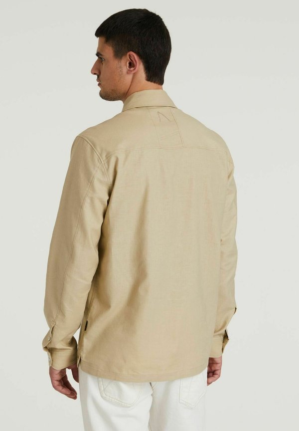 CHASIN' STRYKE LINEN