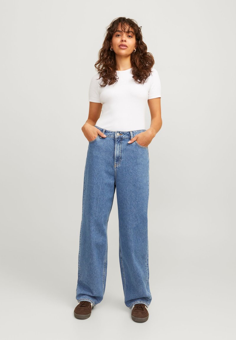 JXERIN BAGGY Media 1