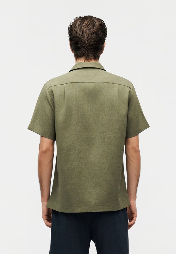 Tommy Hilfiger AMP