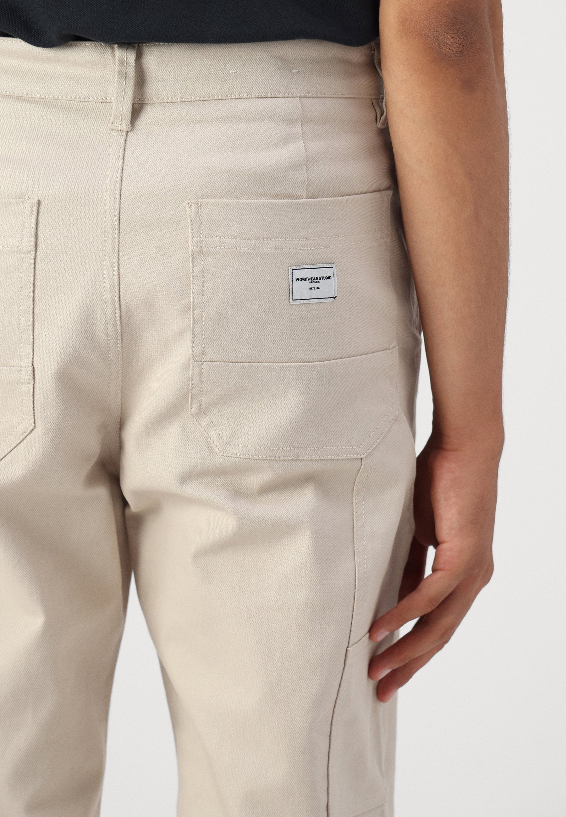 ONSEDGE Straight Fit Media 6