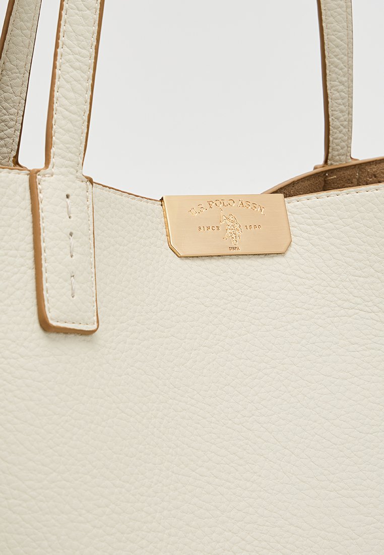 U.S. Polo Assn.
