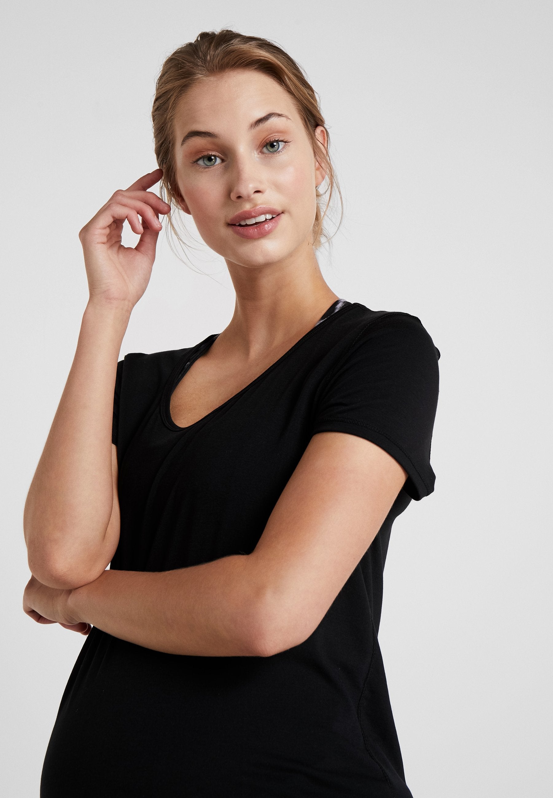 Cotton On Body MATERNITY GYM TEE