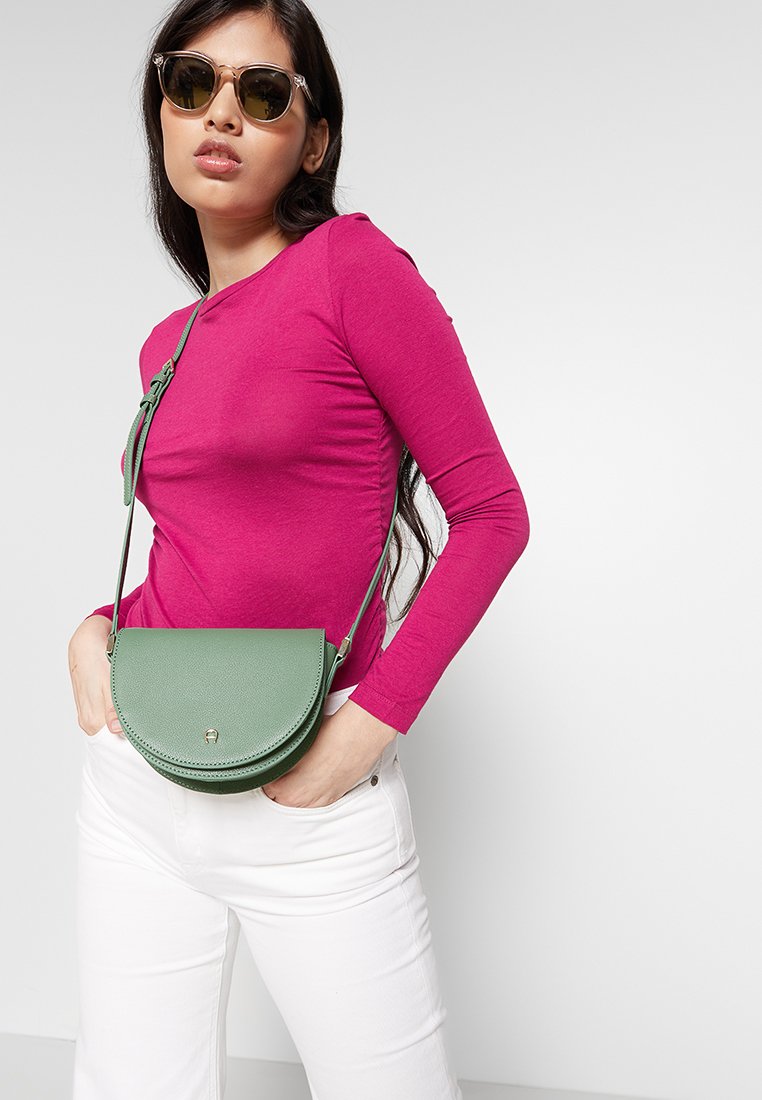 AIGNER