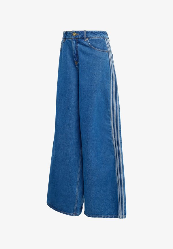 adidas Originals FIREBIRD  - Relaxed fit jeans - medium vintage denim
