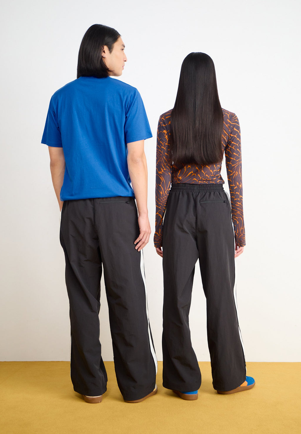 Puma OVERSIZED TRACK PANTS UNISEX