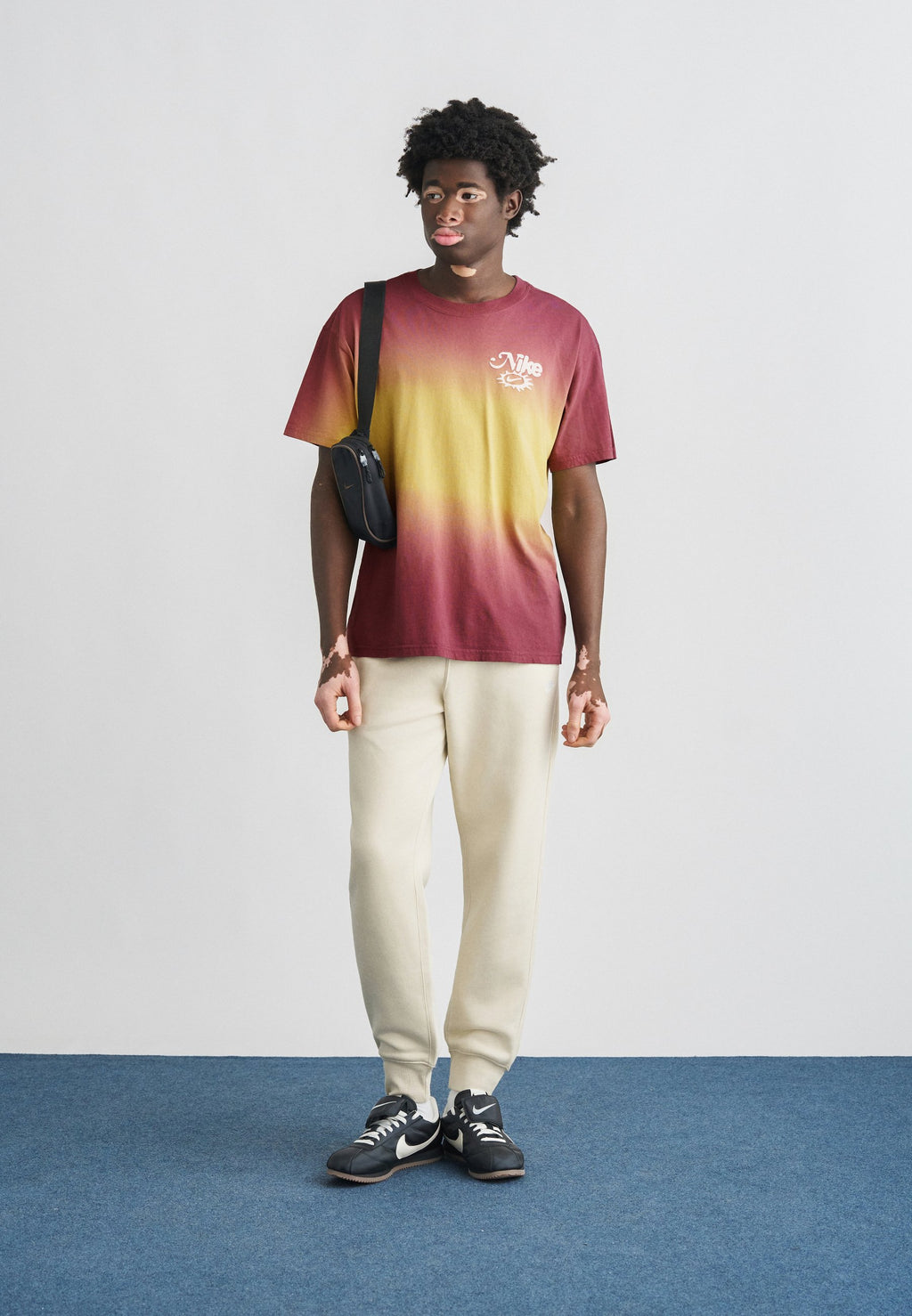 Nike Sportswear TEE DUNK