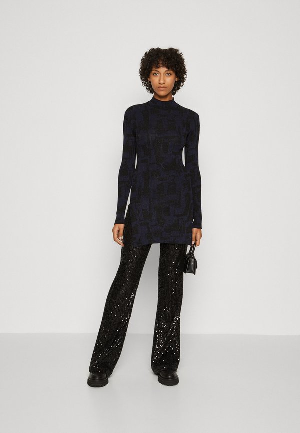 DAY Birger et Mikkelsen JANET GRAPHIC