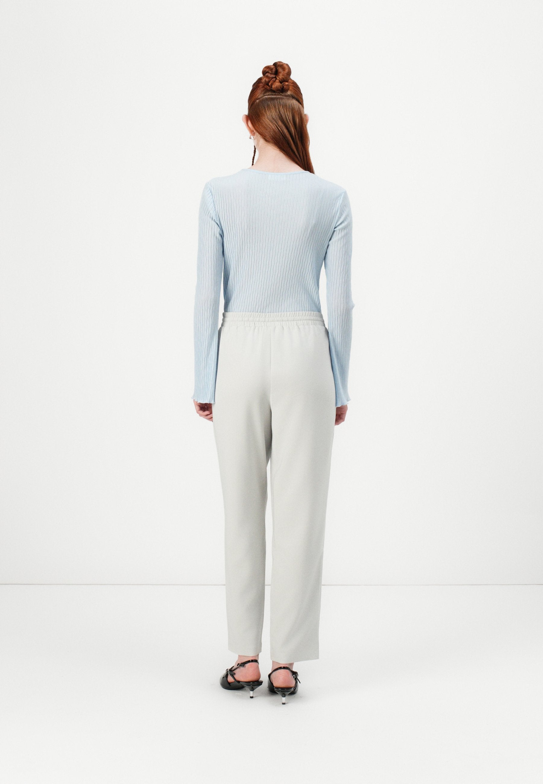 ONLLANDO PULL UP PANT Media 4