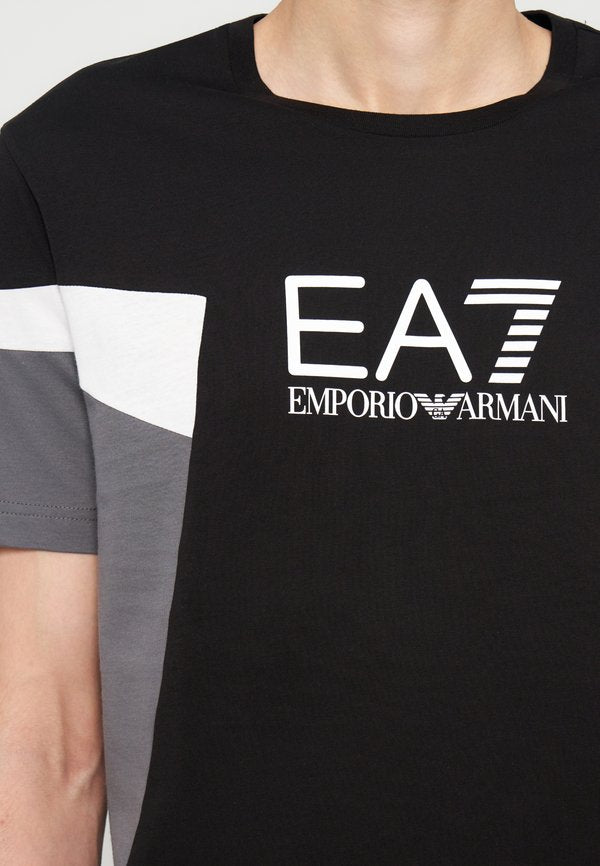 EA7 Emporio Armani