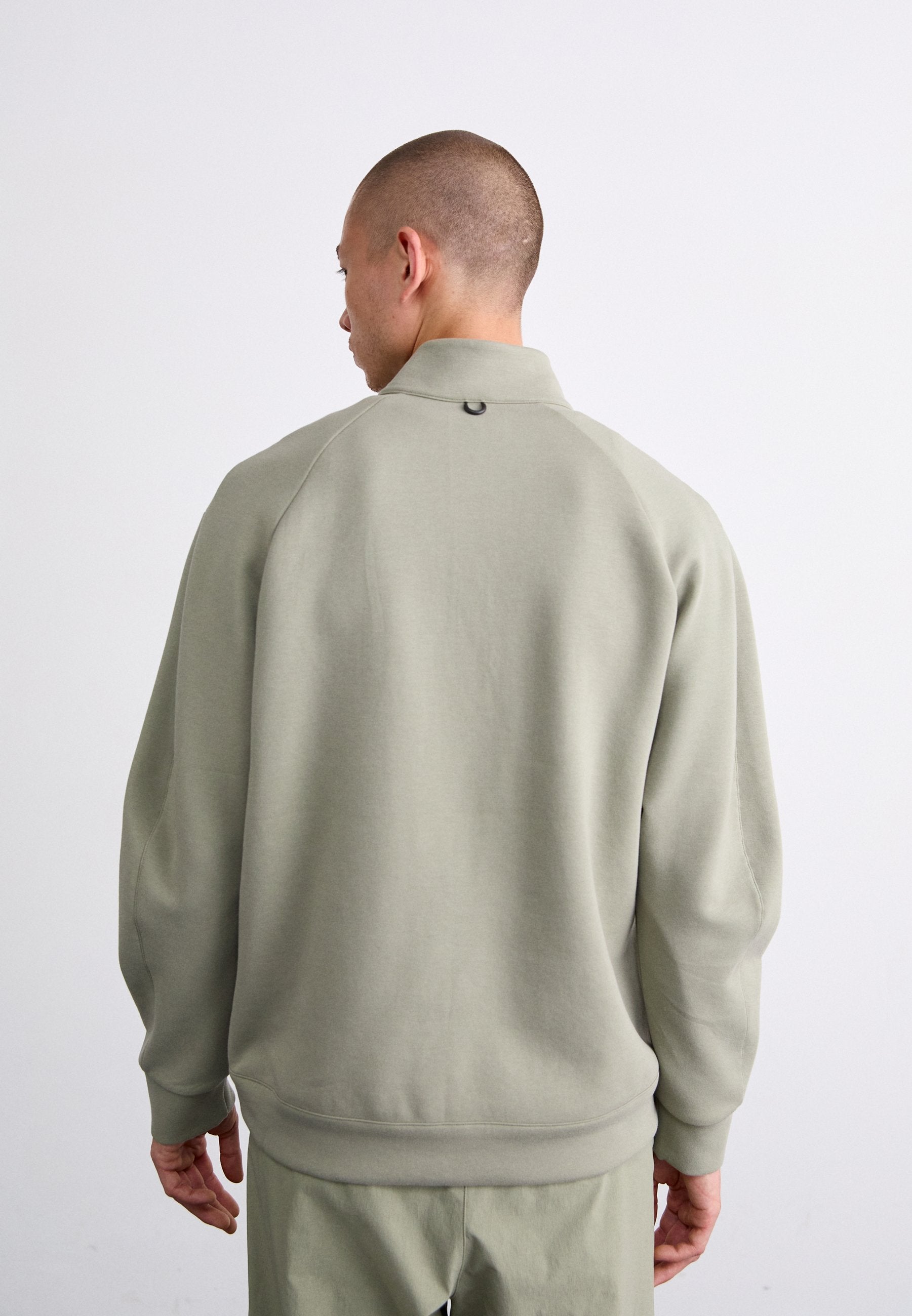 Nike Sportswear 24.7