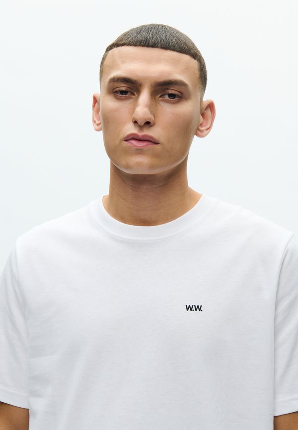 WOOD WOOD WWBOBBY TEE LIBRARY 25220