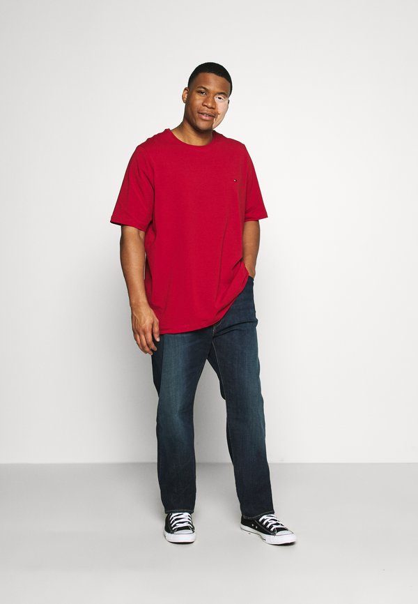 Levi's® Plus 502® TAPER