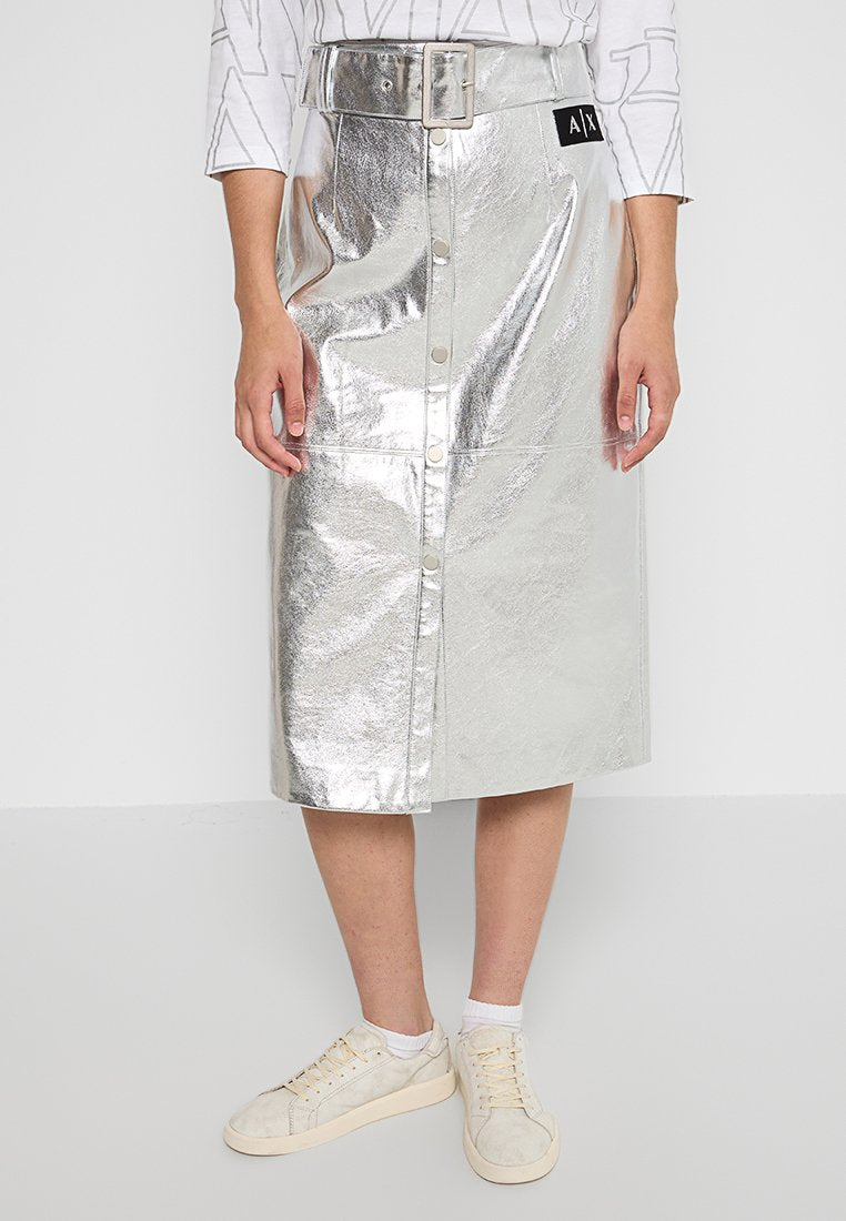 READY TO WEAR Media 1