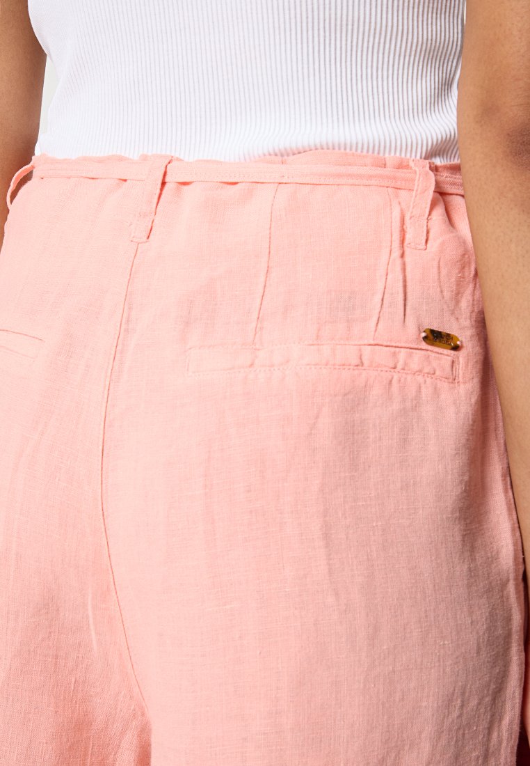 Scotch & Soda
