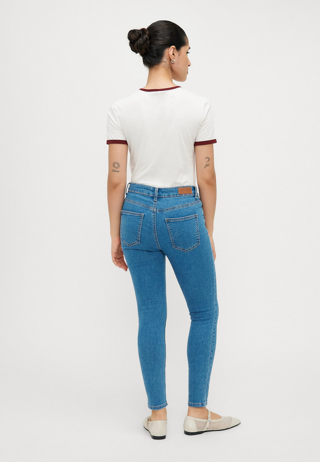 ONLHUSH MID WAIST PINTUCK Media 4