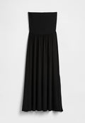 Schwarzes trägerloses Maxikleid mit dehnbarem Oberteil, gerafftem Rock, glatter Textur und fließender Silhouette mit Seitenschlitzen.