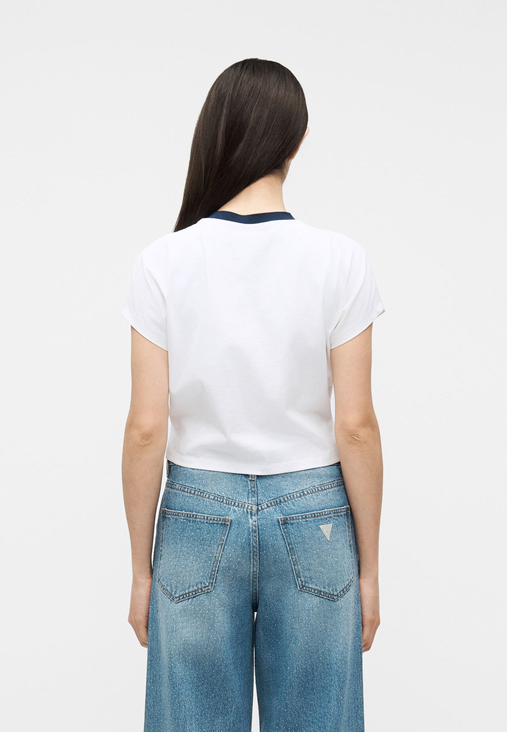 Guess SS CN SCRIPT CROP TEE
